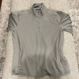 Nike quarter zip pullover